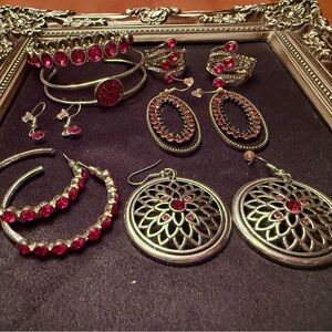 Assorted Magenta / Silver Paparazzi Jewlerry